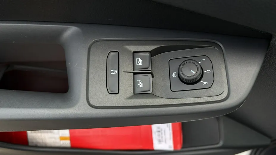 VOLKSWAGEN Caddy -