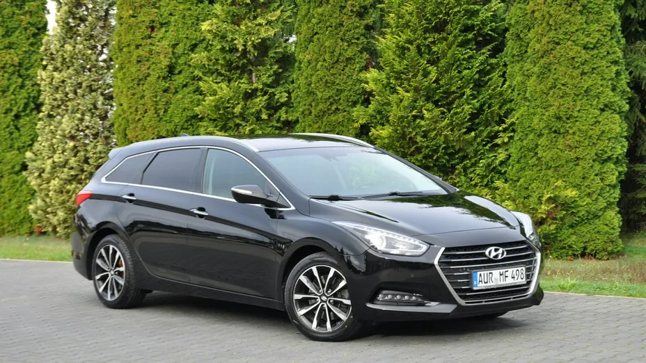 HYUNDAI i40 -