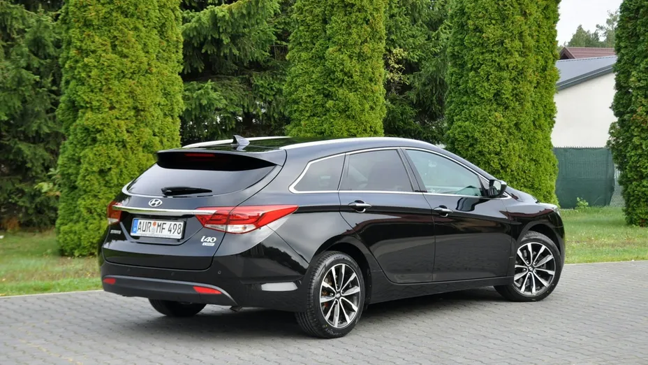 HYUNDAI i40 -