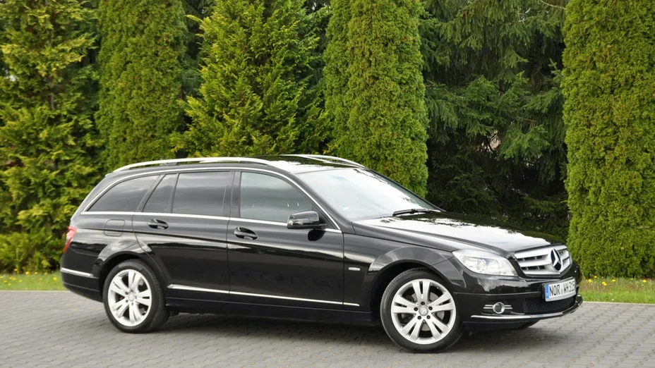MERCEDES-BENZ C Klasa -