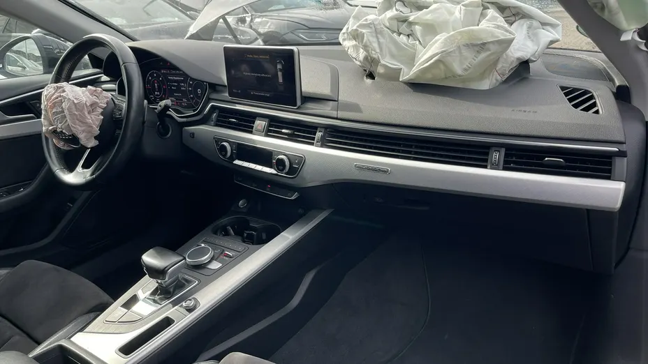 AUDI A4 Avant -