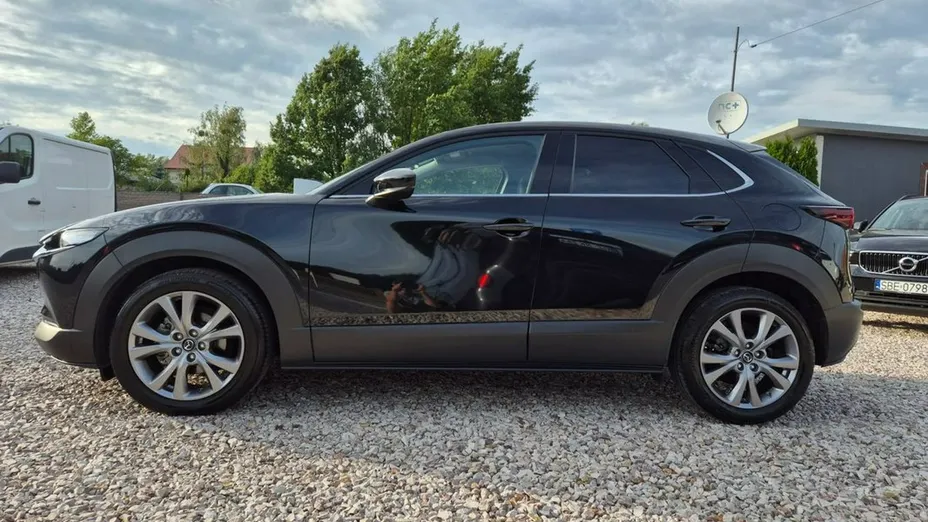 MAZDA CX-30 -