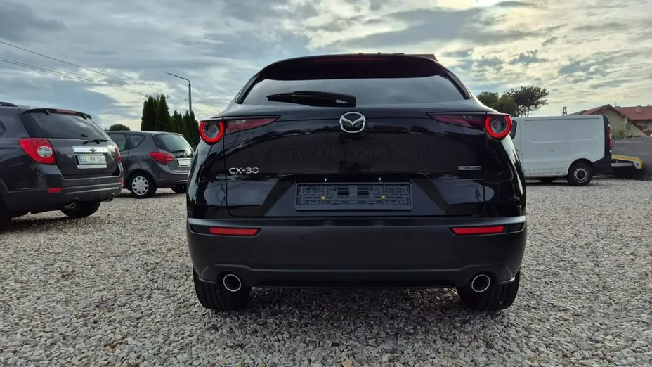 MAZDA CX-30 -