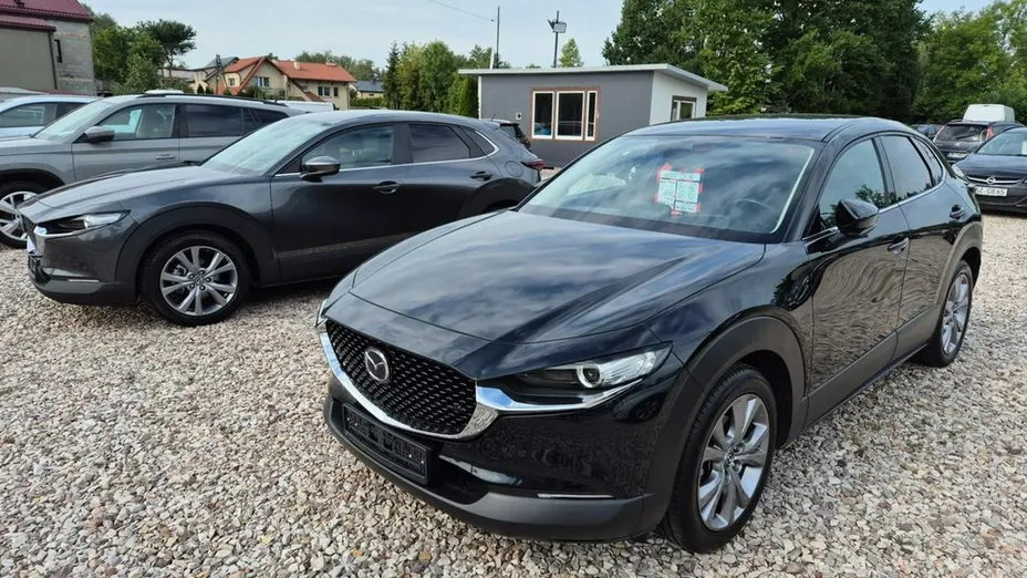 MAZDA CX-30 -
