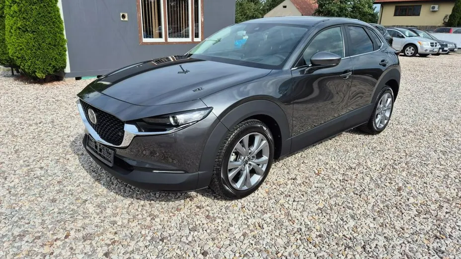MAZDA CX-30 -