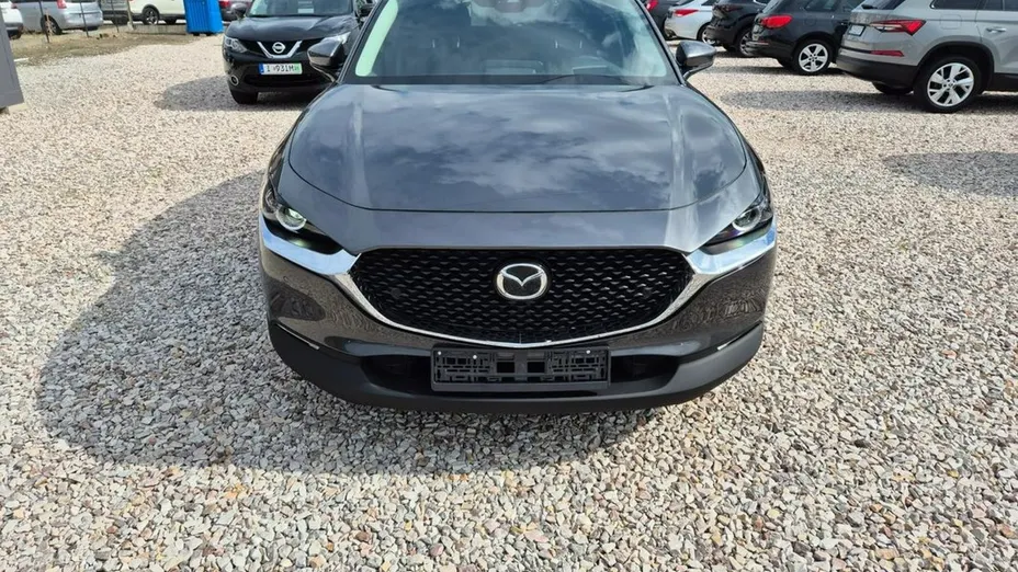 MAZDA CX-30 -