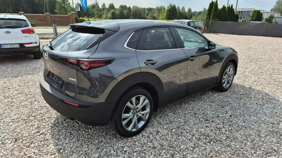 MAZDA CX-30 -