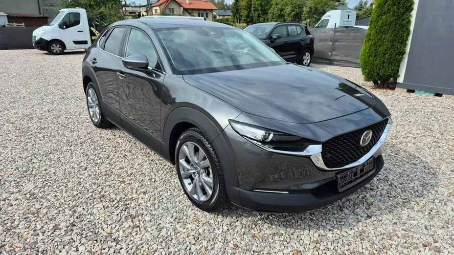 MAZDA CX-30 -