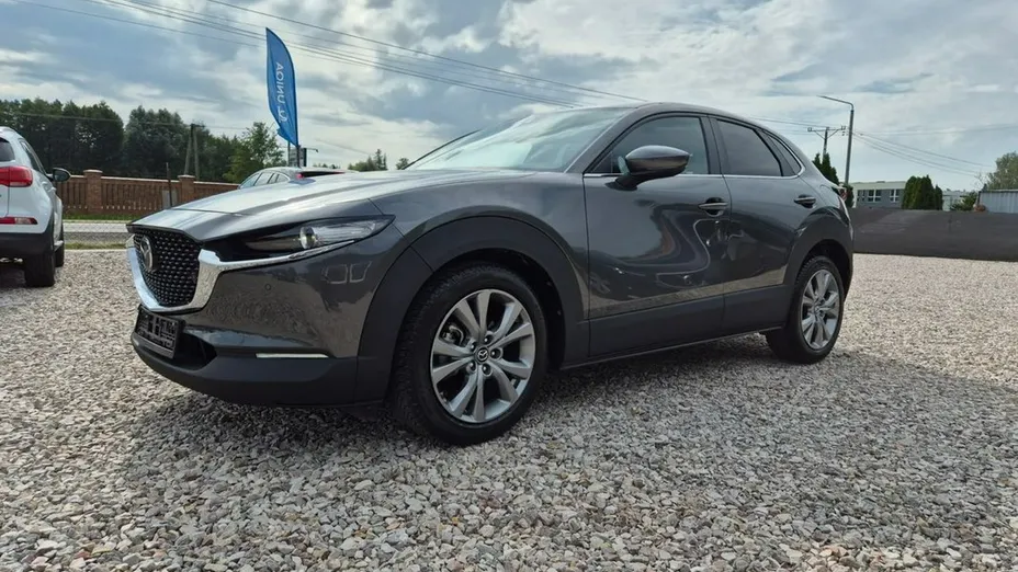 MAZDA CX-30 -