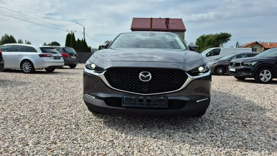 MAZDA CX-30 -
