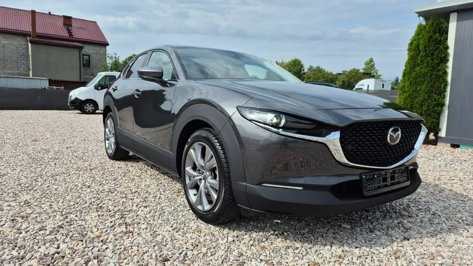 MAZDA CX-30 -