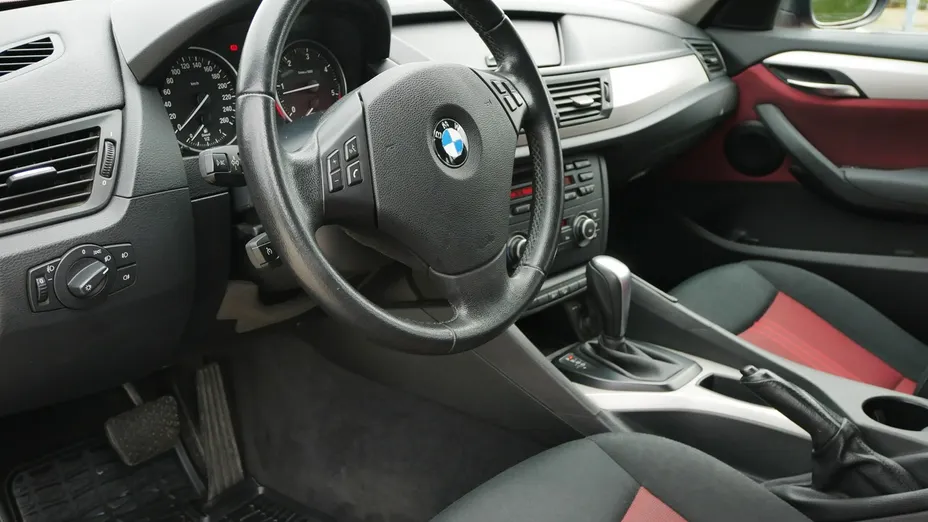 BMW X1 -