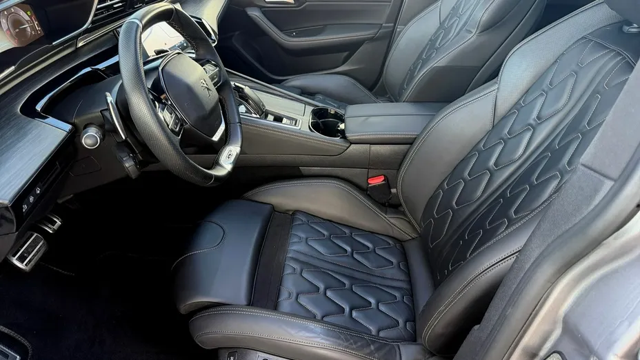 PEUGEOT 508 -