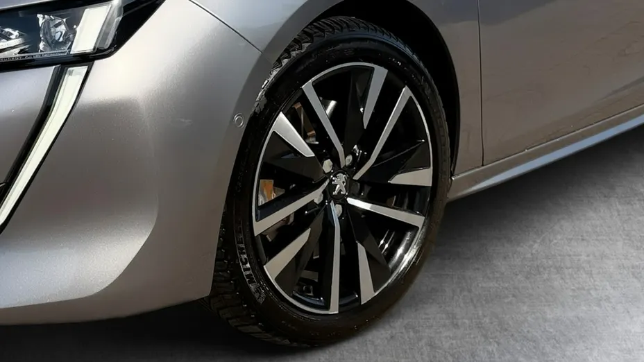 PEUGEOT 508 -