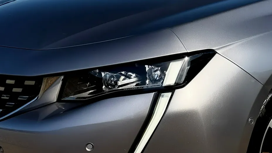 PEUGEOT 508 -