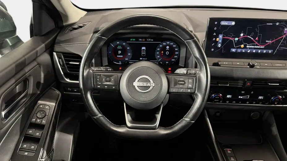 NISSAN Qashqai -