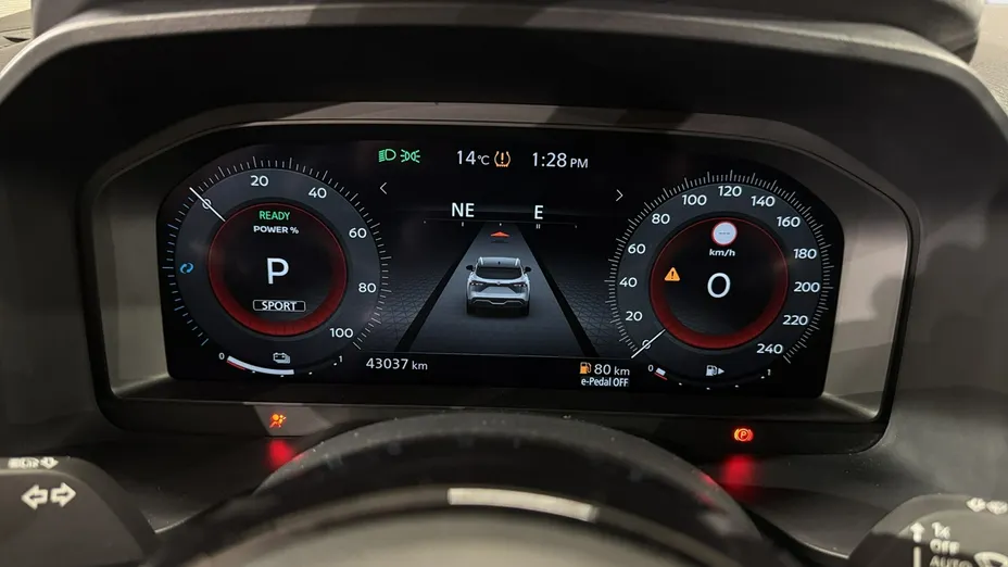 NISSAN Qashqai -