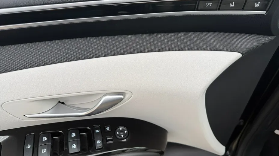 HYUNDAI Tucson -