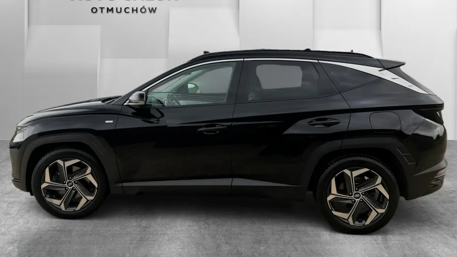 HYUNDAI Tucson -