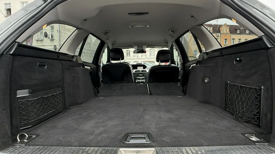 MERCEDES-BENZ C Klasa -