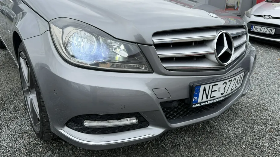 MERCEDES-BENZ C Klasa -
