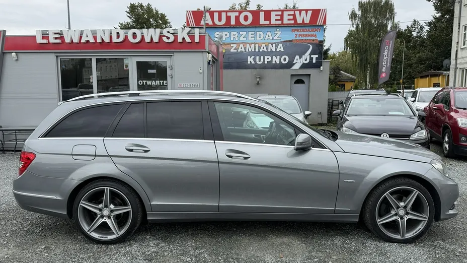 MERCEDES-BENZ C Klasa -