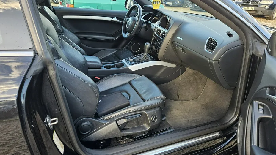 AUDI A5 -