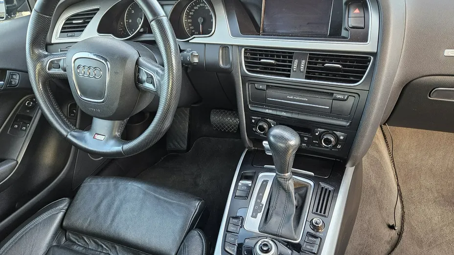 AUDI A5 -