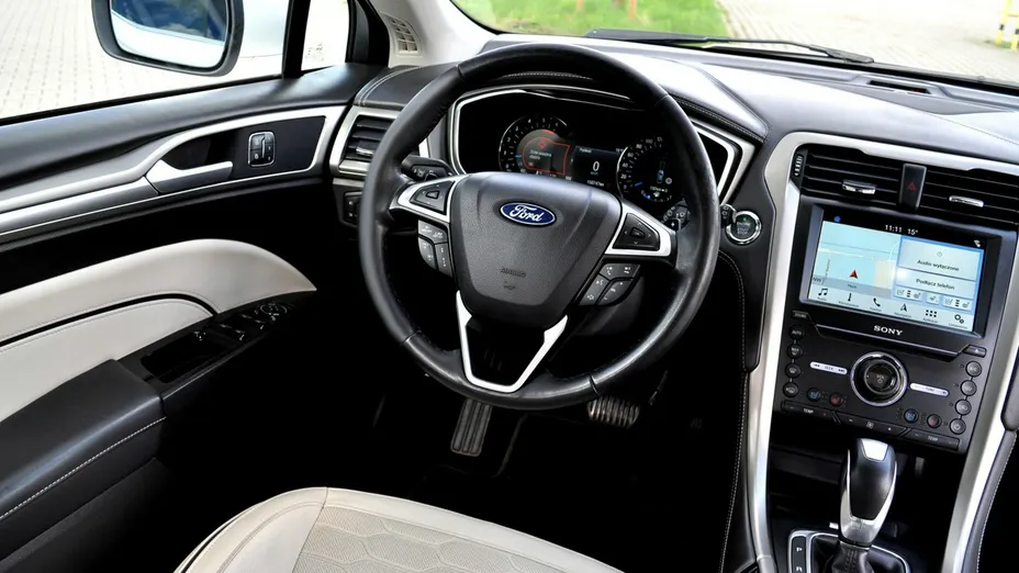 FORD Mondeo -