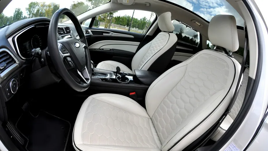 FORD Mondeo -