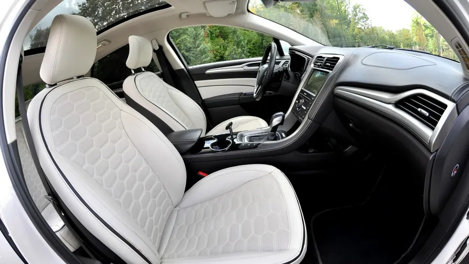 FORD Mondeo -