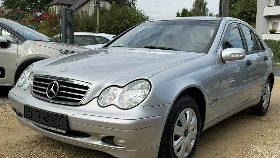 MERCEDES-BENZ C Klasa -