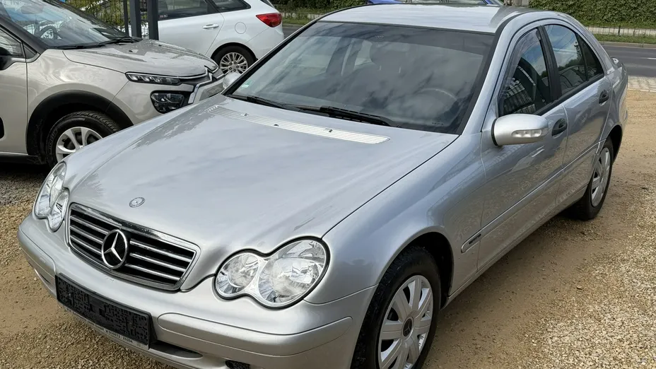 MERCEDES-BENZ C Klasa -