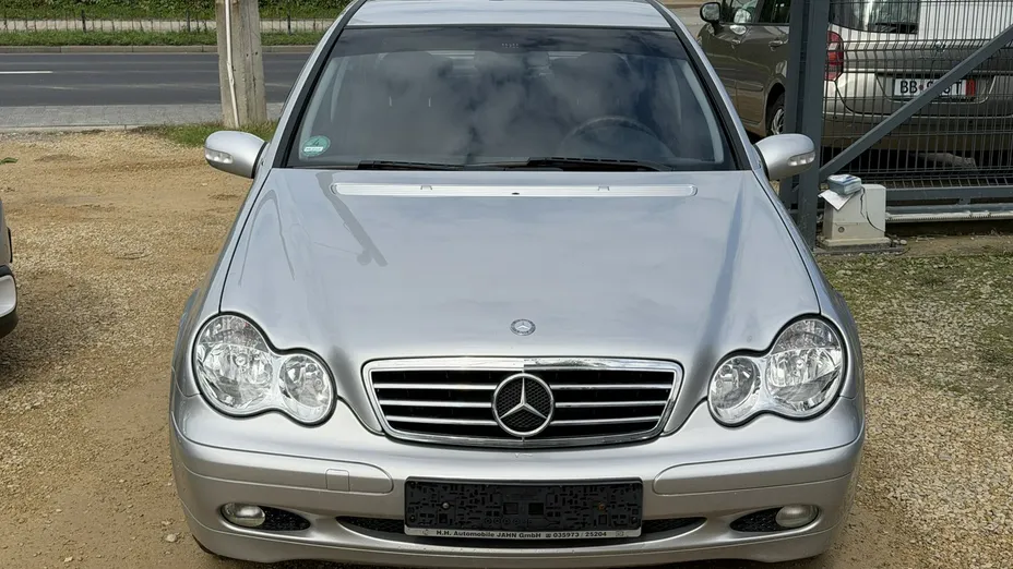 MERCEDES-BENZ C Klasa -