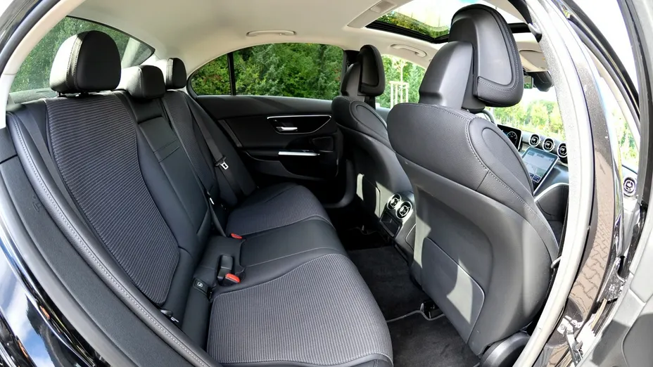 MERCEDES-BENZ C Klasa -