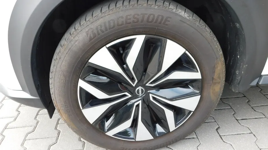 NISSAN Juke -