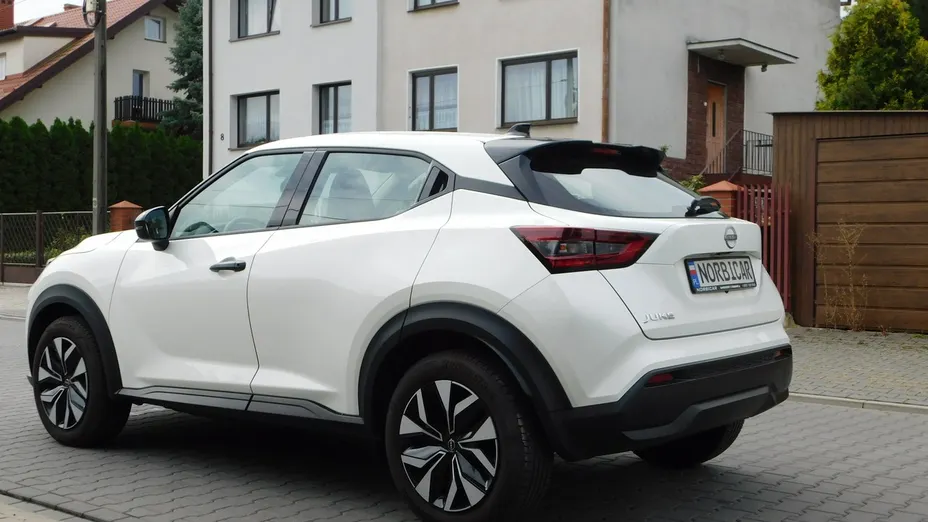 NISSAN Juke -