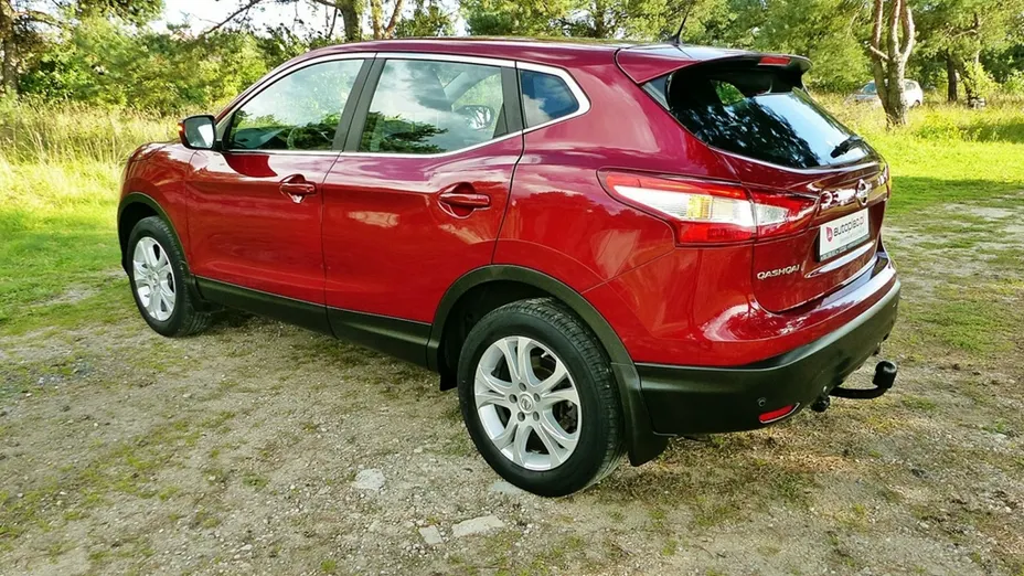 NISSAN Qashqai -