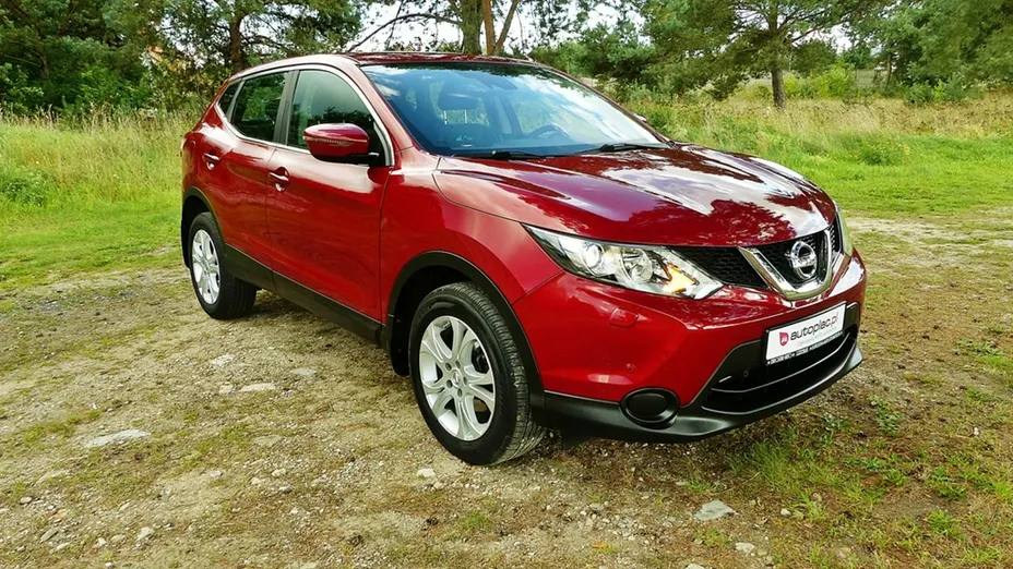 NISSAN Qashqai -