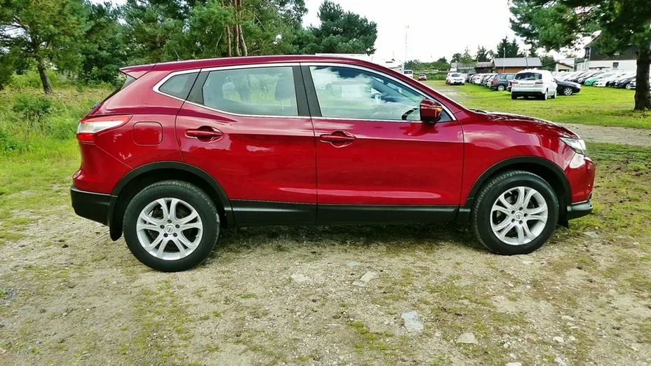 NISSAN Qashqai -
