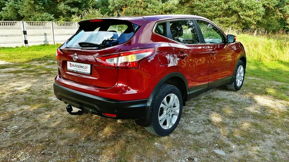 NISSAN Qashqai -