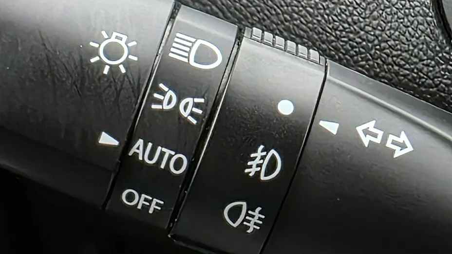 SUZUKI Swift -