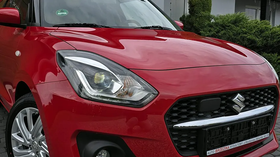 SUZUKI Swift -