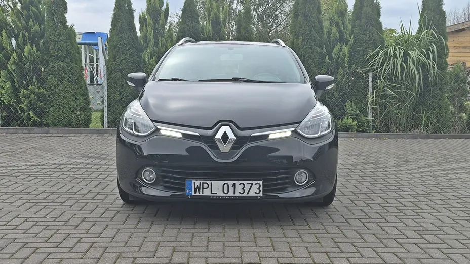RENAULT Clio -