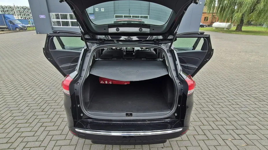 RENAULT Clio -