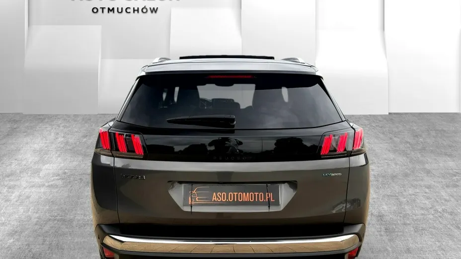 PEUGEOT 3008 -