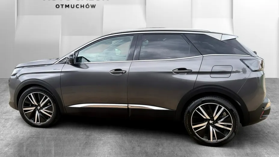 PEUGEOT 3008 -