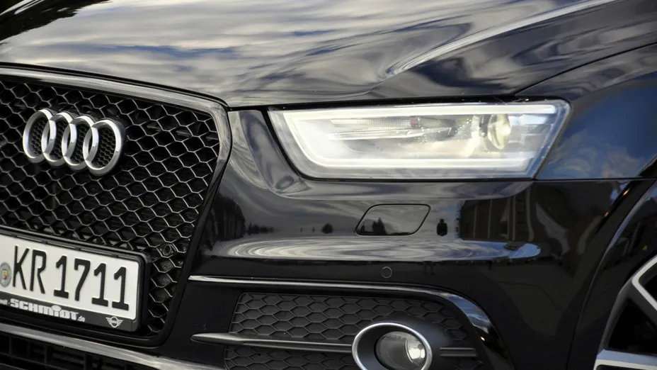 AUDI Q3 -