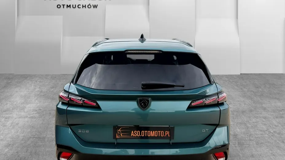 PEUGEOT 308 -