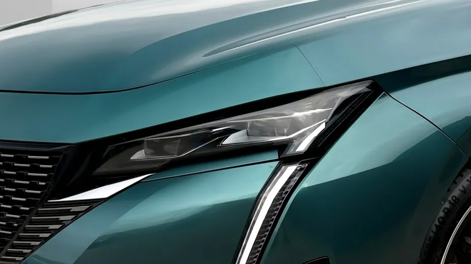 PEUGEOT 308 -